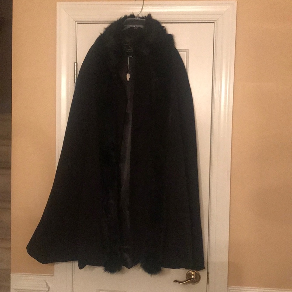 Gorgeous Faux Fur Cape Style Coat